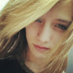 Meet your Posher, Cora